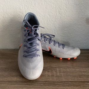 Nike Mercurial Vapor 12 MG Soccer Cleats 6.5
